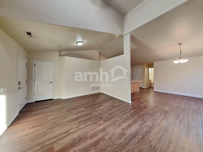 Building Photo - 196 Sam Gates Rd