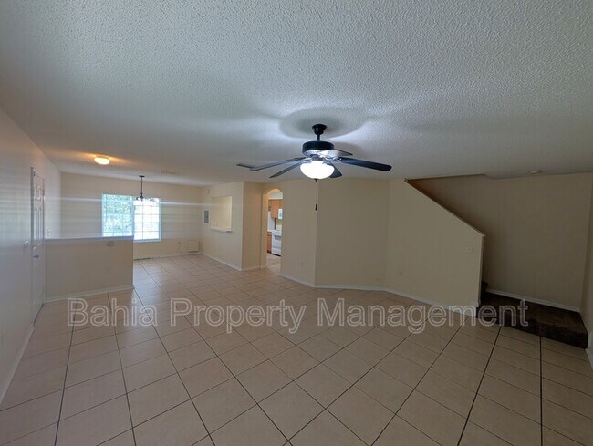 Building Photo - 4053 Dolphin Dr
