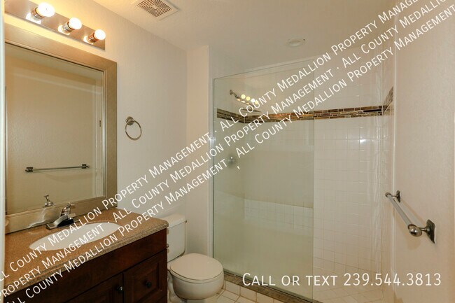 Building Photo - 4670 St Croix Ln