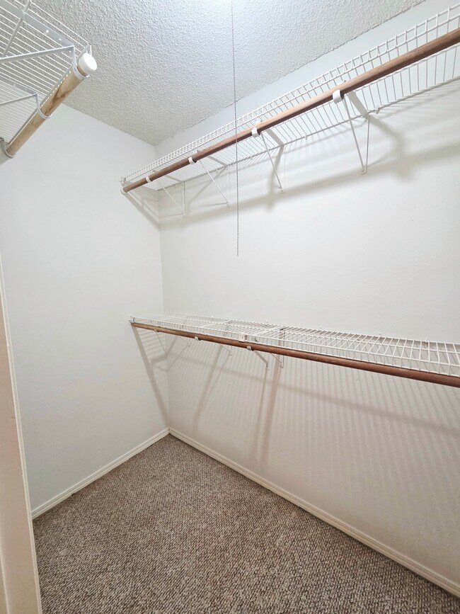 Building Photo - 3218 Glade Springs Dr