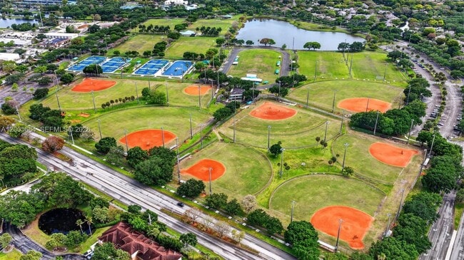 Building Photo - 845 NW 91st Terrace