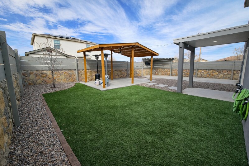 Building Photo - 12269 Desert Dove Ave