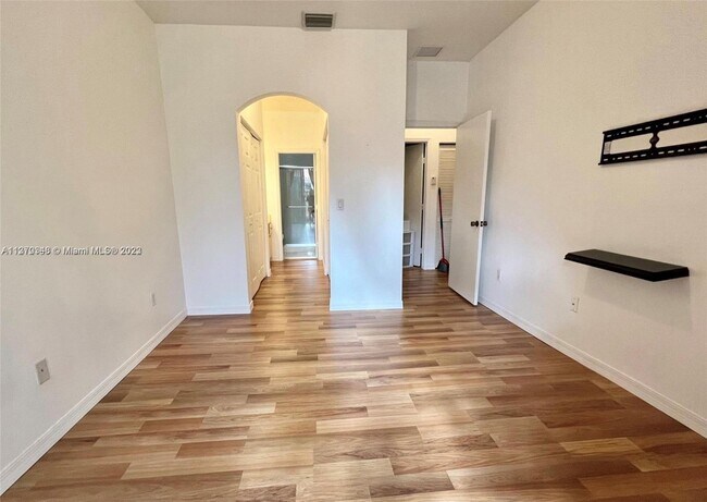 Building Photo - 2313 Clipper Pl