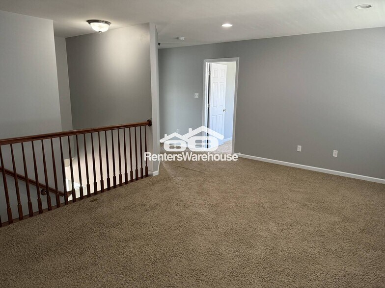 Building Photo - 78 Fountainview Dr