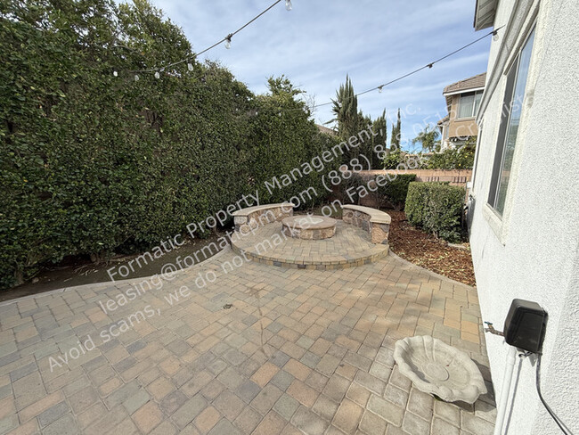 Building Photo - Pet-friendly 2-Story Home With a Fenced Ba...