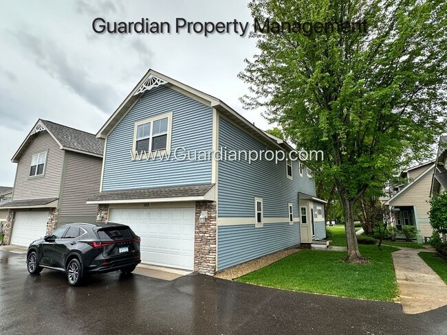 Building Photo - Brooklyn Park Single Family Home, Dishwash...