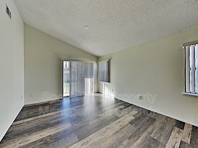 Building Photo - 3235 Vishaal Dr