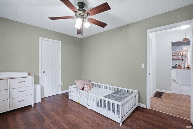 Building Photo - 6290 W State Rd 45