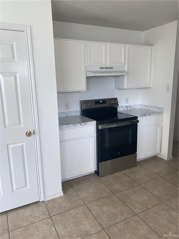 Building Photo - 4205 Santa Lucia St