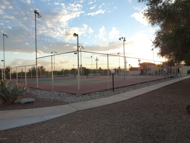 Building Photo - 5602 N Camino Del Sol