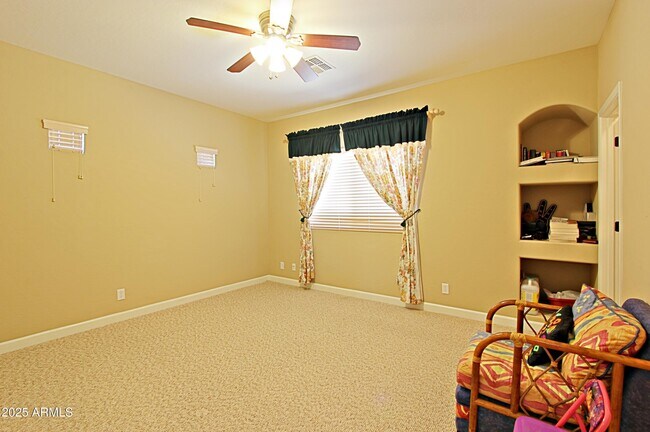 Building Photo - 18560 E Strawberry Dr