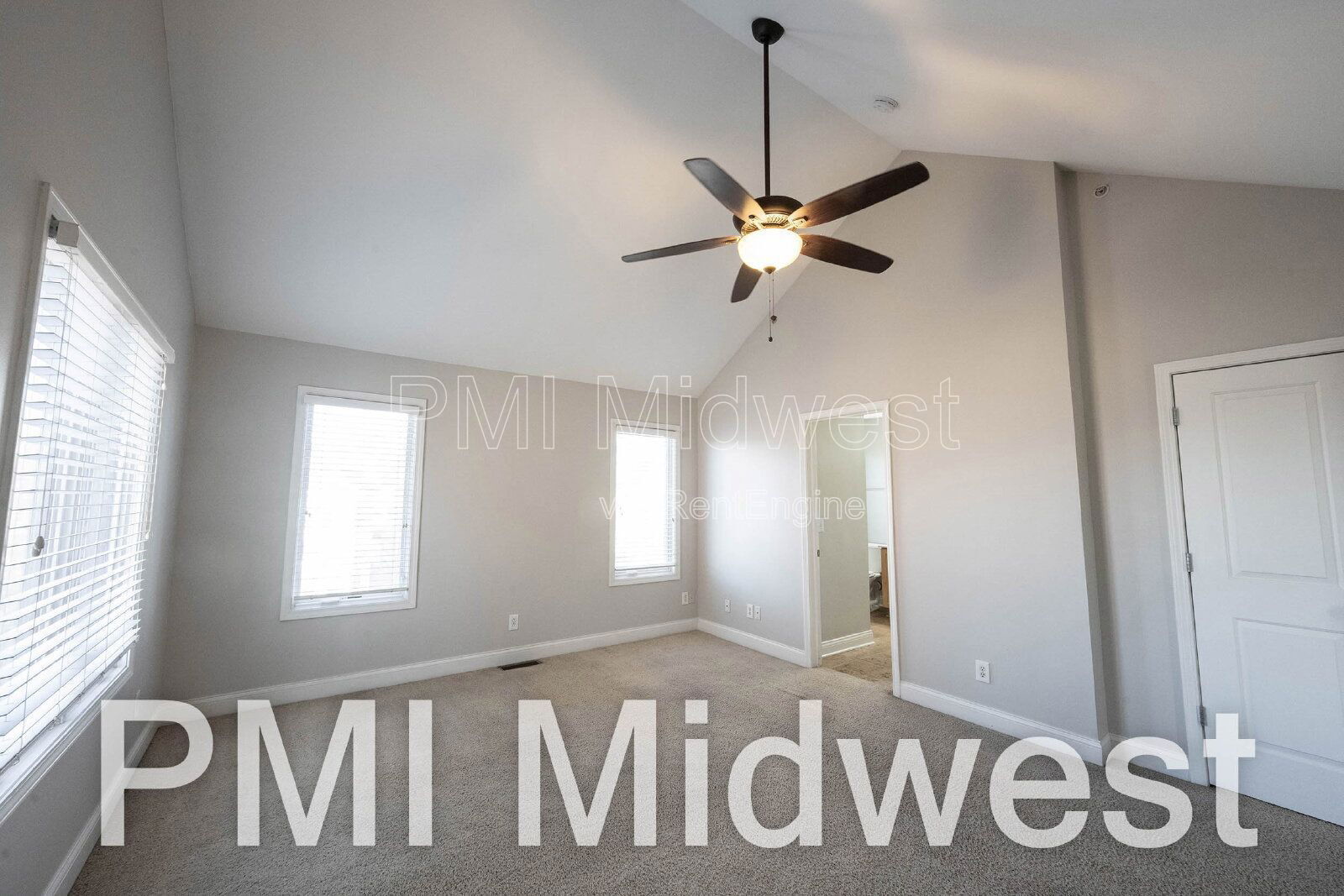 Building Photo - 515 E New York St