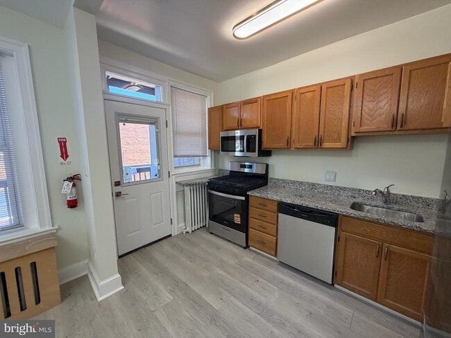 Building Photo - 2707 11th St NW