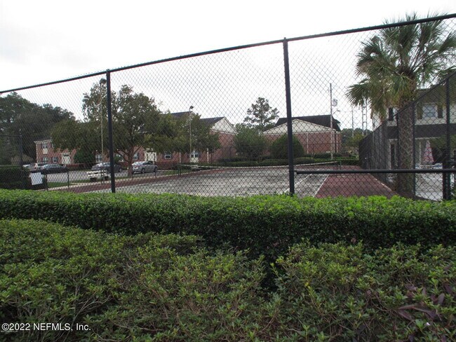 Primary Photo - 4915 Baymeadows Rd