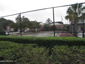 Building Photo - 4915 Baymeadows Rd