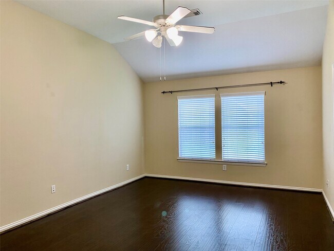 Building Photo - 7038 Cornflower Ln