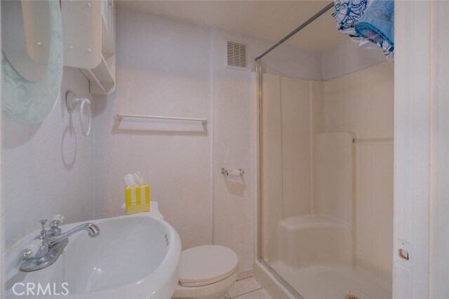 Building Photo - 28043 Woodstock Ave