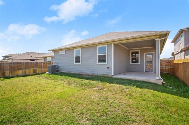 Building Photo - 227 Lavaca River Ln