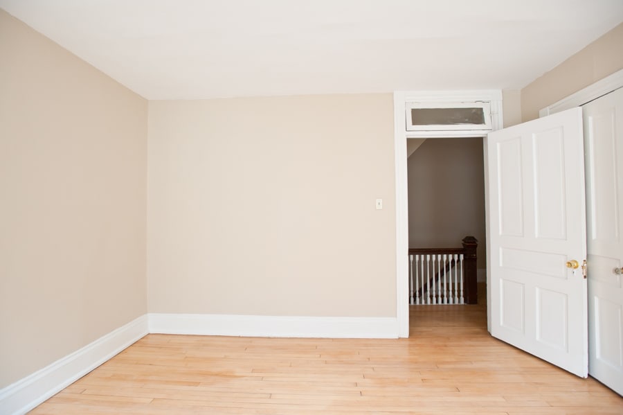 Building Photo - 2216 E Ivanhoe Pl