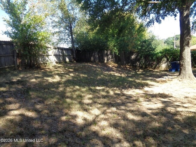 Building Photo - 6041 Blocker St