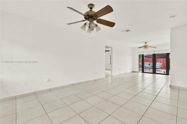 Primary Photo - 7127 SW 154th Ct