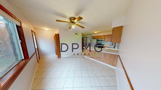 Building Photo - 114 Manchester Dr. DeWitt, MI 48820