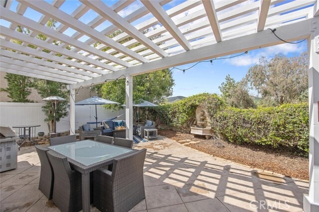 Building Photo - 688 Trousdale St