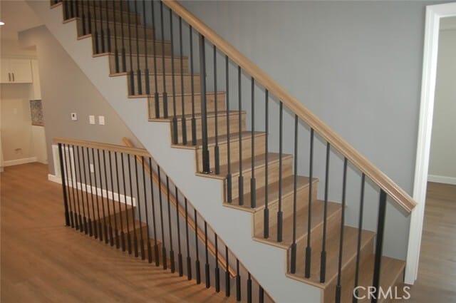 Building Photo - 425 W Duarte Rd