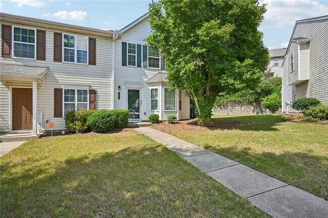 Building Photo - 725 Crestwell Cir