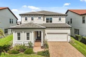 Building Photo - 10511 Royal Cypress Way