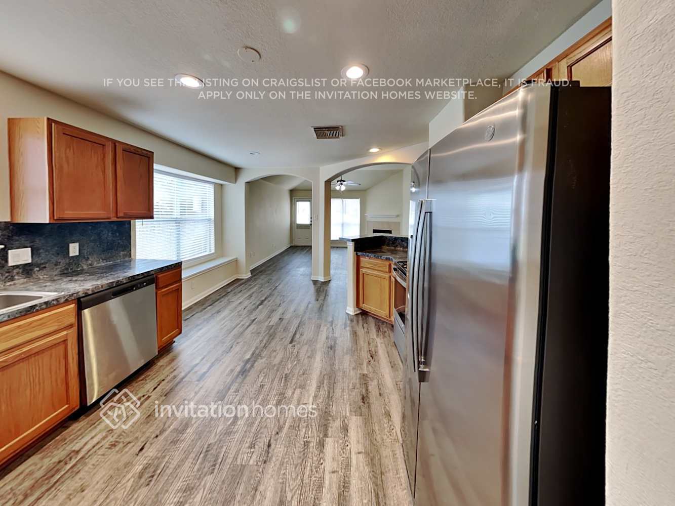 Building Photo - 3525 Stonehenge Dr
