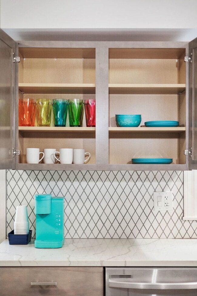 Building Photo - 10907 S Normandy Ave