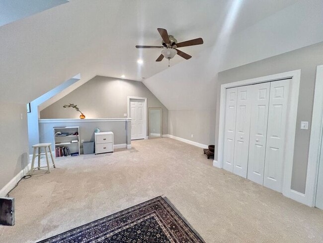 Building Photo - 9105 Kirkhill Dr