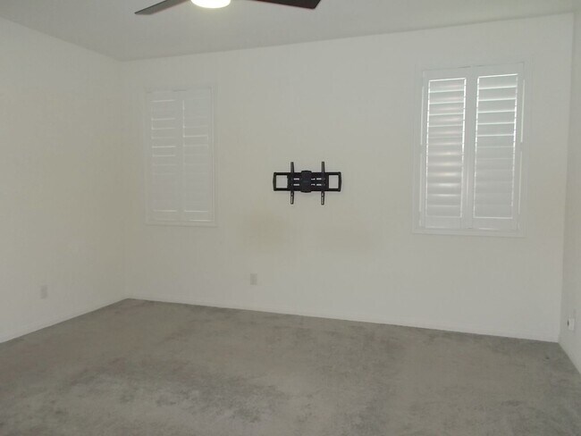 Building Photo - Charming 3-Bedroom Home in North Las Vegas!