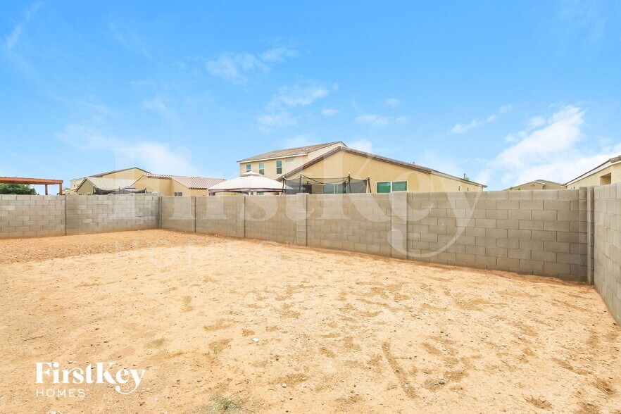 Building Photo - 7177 E Bobwhite Ct