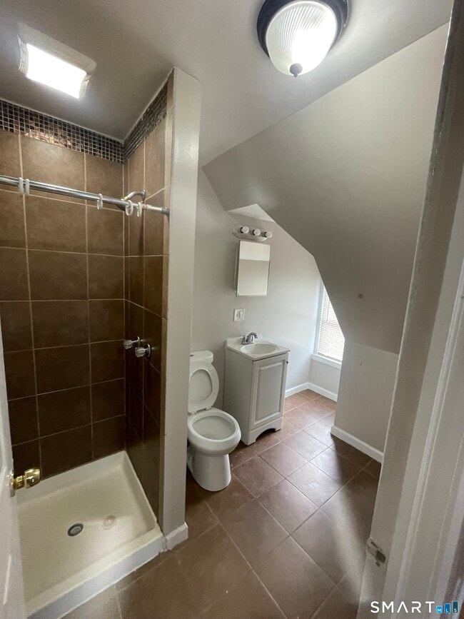 Building Photo - 269 Laurel Ave