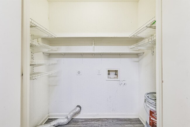 Building Photo - 617 Avenue I