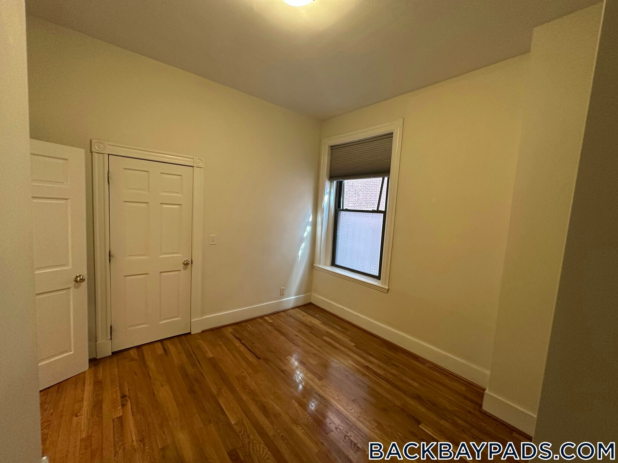 Building Photo - 366 Commonwealth Ave