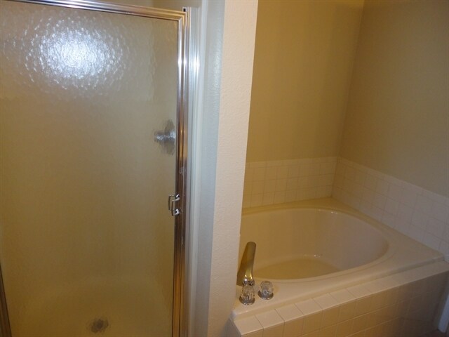 Building Photo - 7215 Kidwell Dr