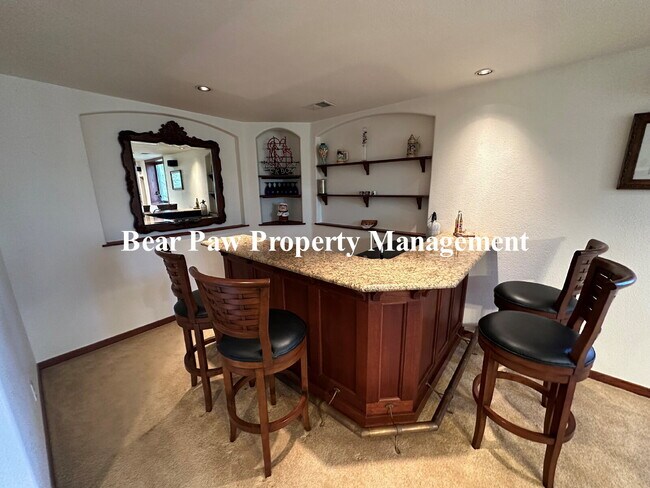 Building Photo - New Lower Price on this Magnificent Home in The Ridge!!