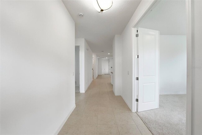 Building Photo - 6550 Barnstorm Wy