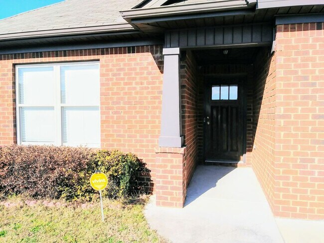 Building Photo - 6511 Ridgeview Ln in Park Lake Neighborhood