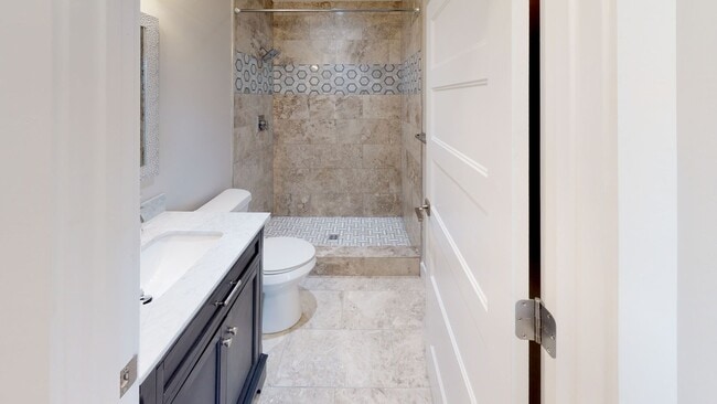 Building Photo - 4BR in Fort Sanders with Parking! | Walk t...
