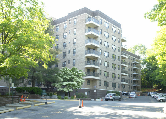 Building Photo - Tompkins Manor