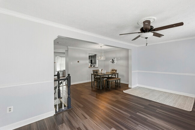 Building Photo - 59 Merino Ct