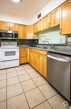 Building Photo - 281 W Park Dr