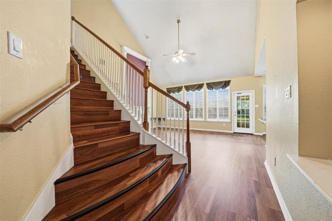 Building Photo - 2412 Cloud Peak Ln