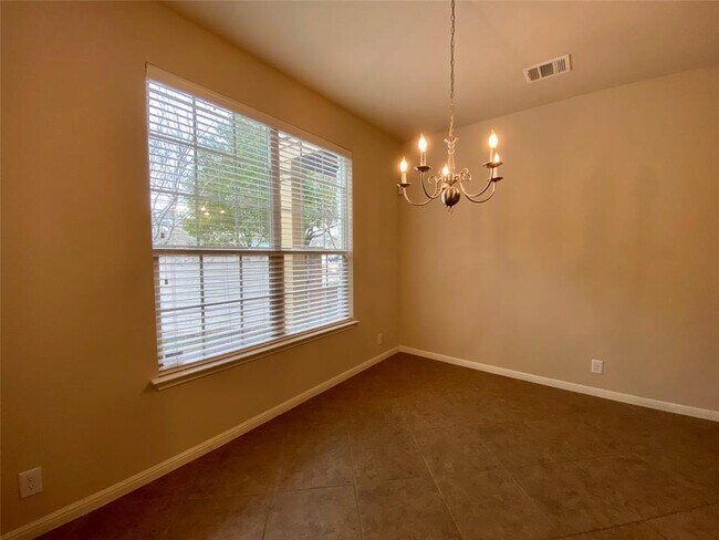 Building Photo - 1310 W Parmer Ln