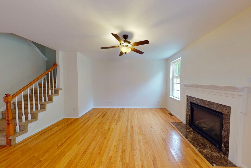 Building Photo - 1824 Big Ridge Dr