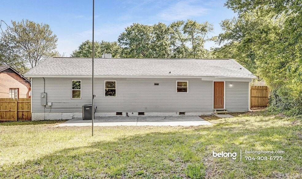 Building Photo - 3216 Credenza Rd